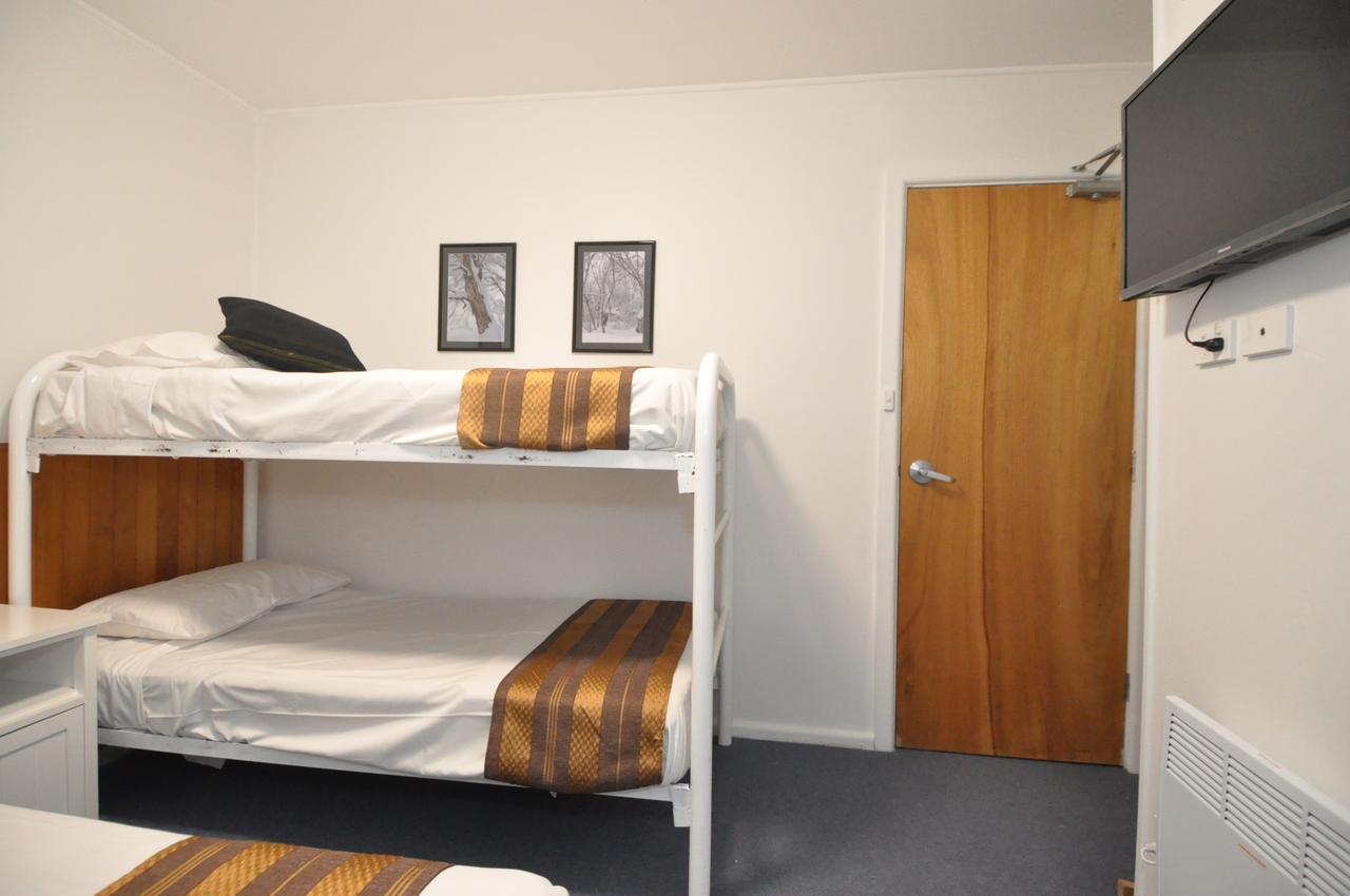 Selwyn Star Lodge Адаминаби Екстериор снимка