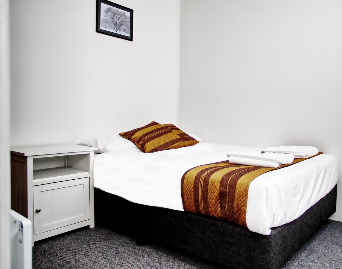 Selwyn Star Lodge Адаминаби Екстериор снимка